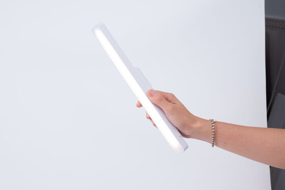 Складная настольная лампа современный стиль Энергосберегающая регулируемая яркость Подходит для офиса Учебное освещение