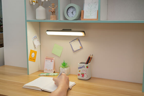 Сенсор для прикосновений Заполняемая магнитная лампа Учебная комната Спальня Шантау Чаоянг город Переносное долговечное освещение